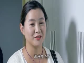 三級片-住隔壁的女孩半夜被隔壁的叫床聲吵醒~忍不住想要