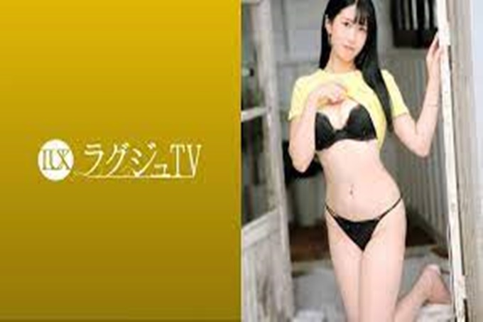 豪華TV 1501「被看興奮…」想讓人看做愛這樣的大膽的研究生演出！外表清秀卻性欲旺盛非常喜歡性愛！！獻身