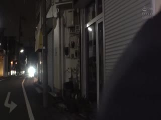 PPPD-910 會社飲みで終電逃してホロ酔い爆乳女上司の家にお泊りしたら