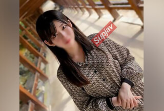 FC2PPV-3732924 ※期間限定1980pt顔出し【初・モ無】「おか○さんの為に…」透明感溢れる清廉潔白の色白美女。