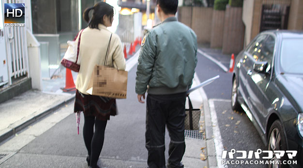 Paco-_ 菅谷もも 東京區熟女ハメ廻し 〜渋谷區在住のさん〜